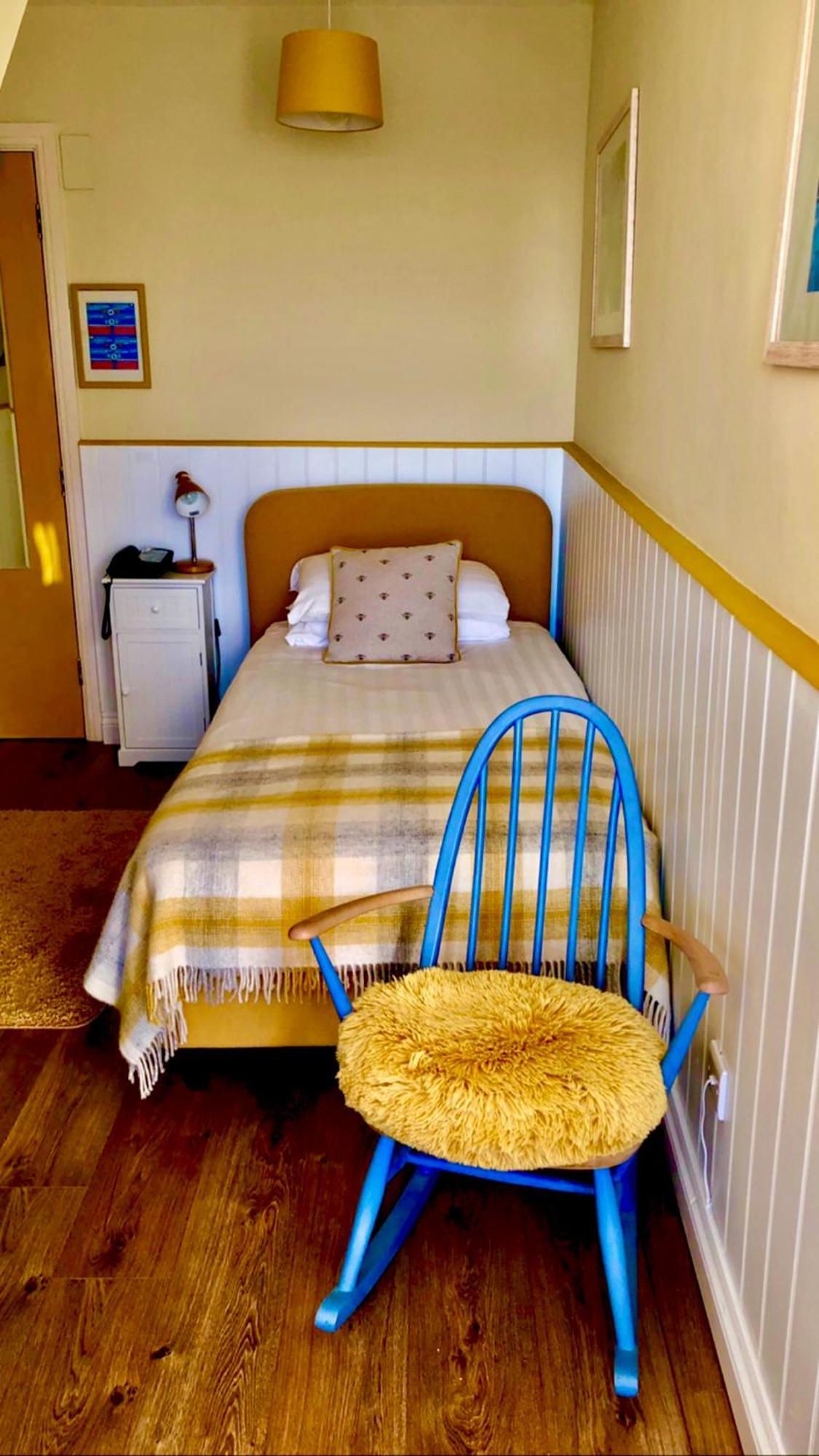 No: 1 The Esplanade Guest Accommodation. Tenby Kültér fotó